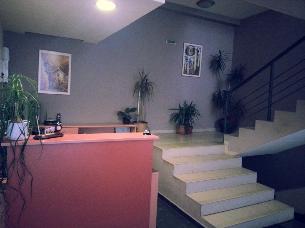 Family Hotel Kredo Sliven Екстер'єр фото