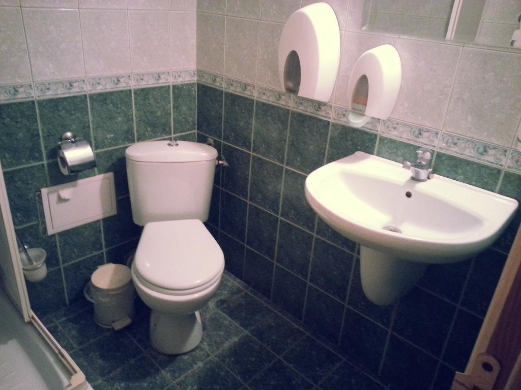 Family Hotel Kredo Sliven Номер фото